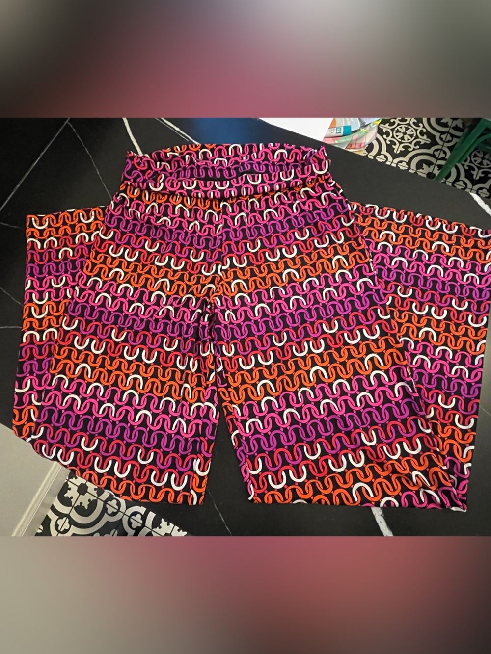 Trina Turk Women’s coverup pants NWT Medium